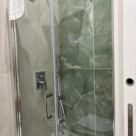 The Superhost - Marekiaro Guest house 3*
