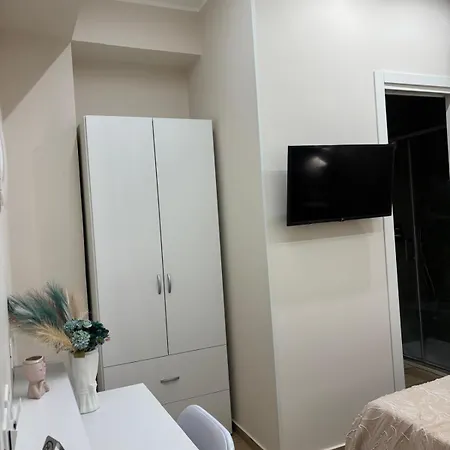 The Superhost - Marekiaro Guest house Crotone